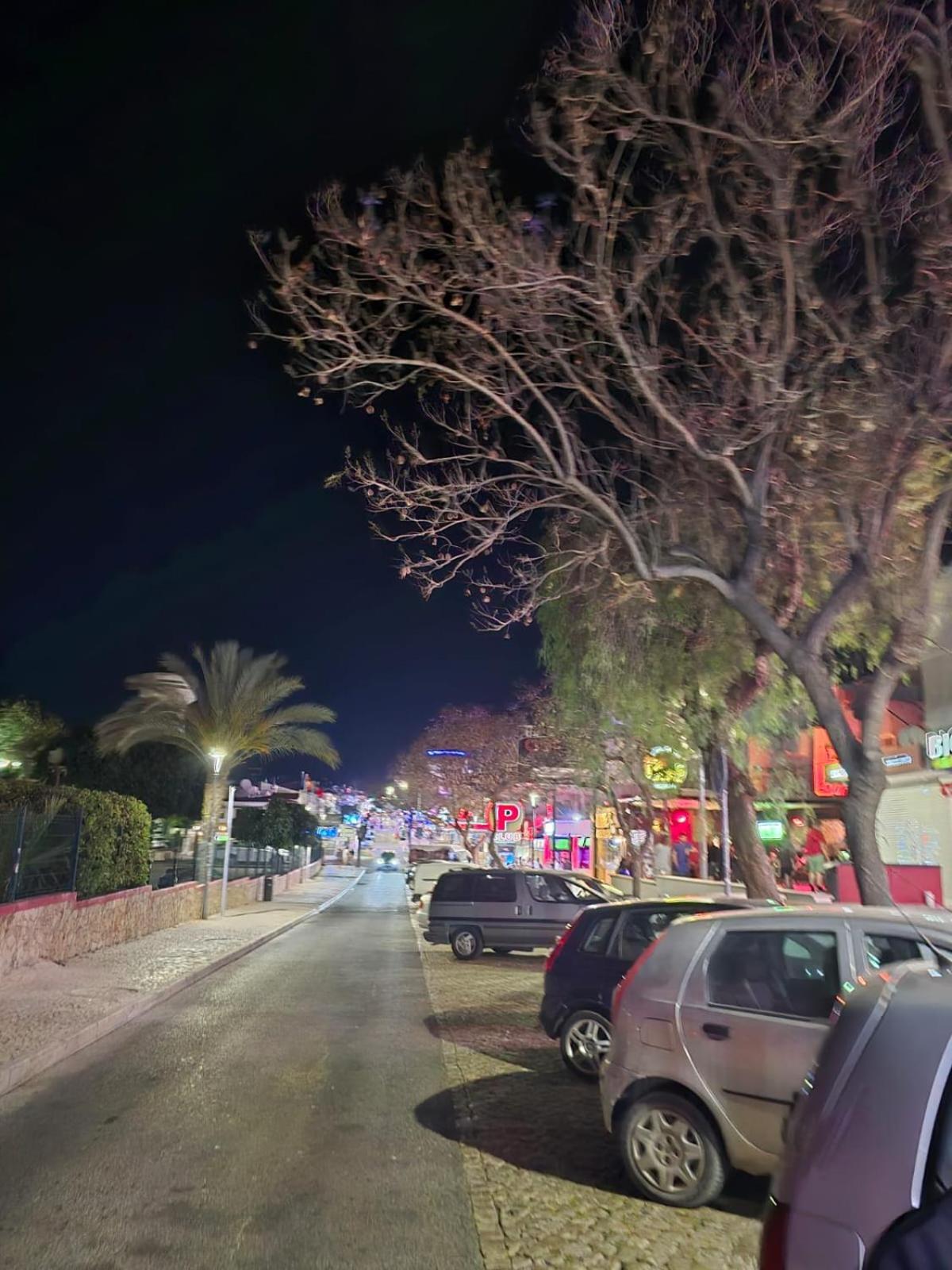 Studio Rua Dos Bares Em Albufeira Exterior photo